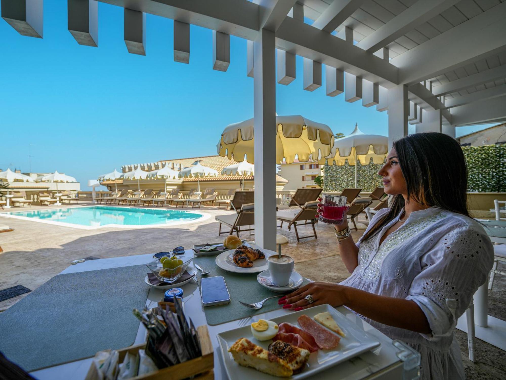 Sui Generis Tropea Luxury Rooms Экстерьер фото