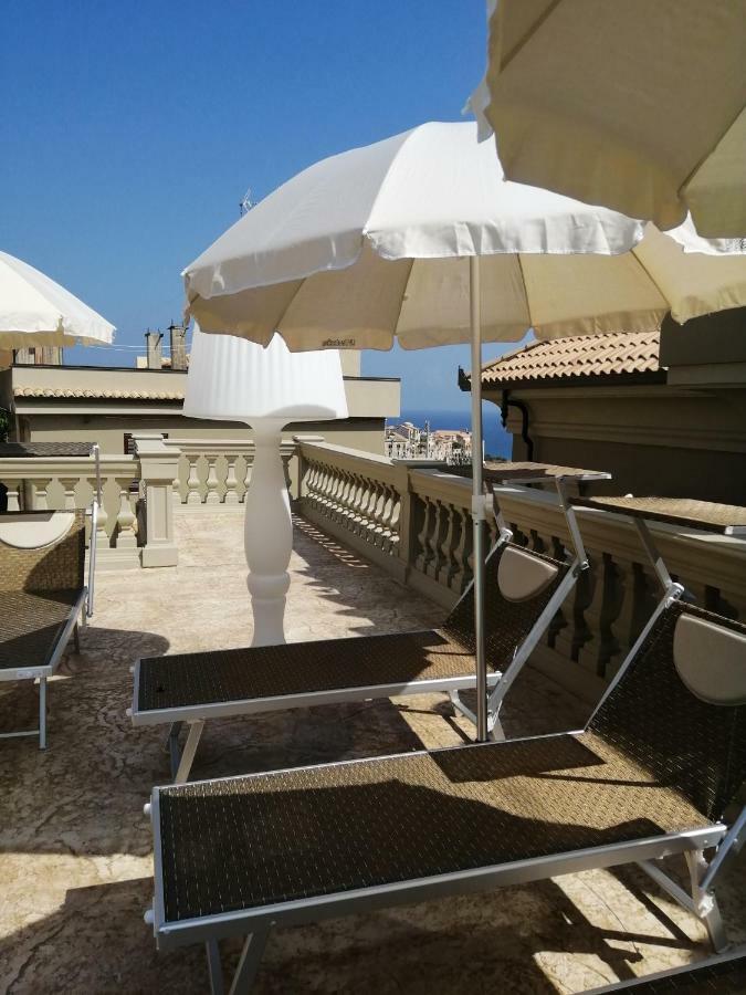 Sui Generis Tropea Luxury Rooms Экстерьер фото