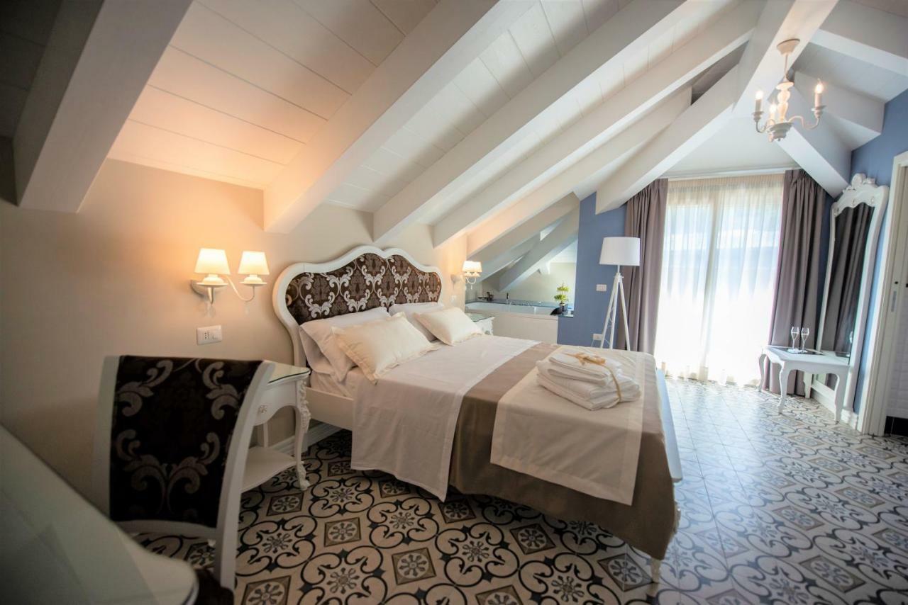 Sui Generis Tropea Luxury Rooms Экстерьер фото