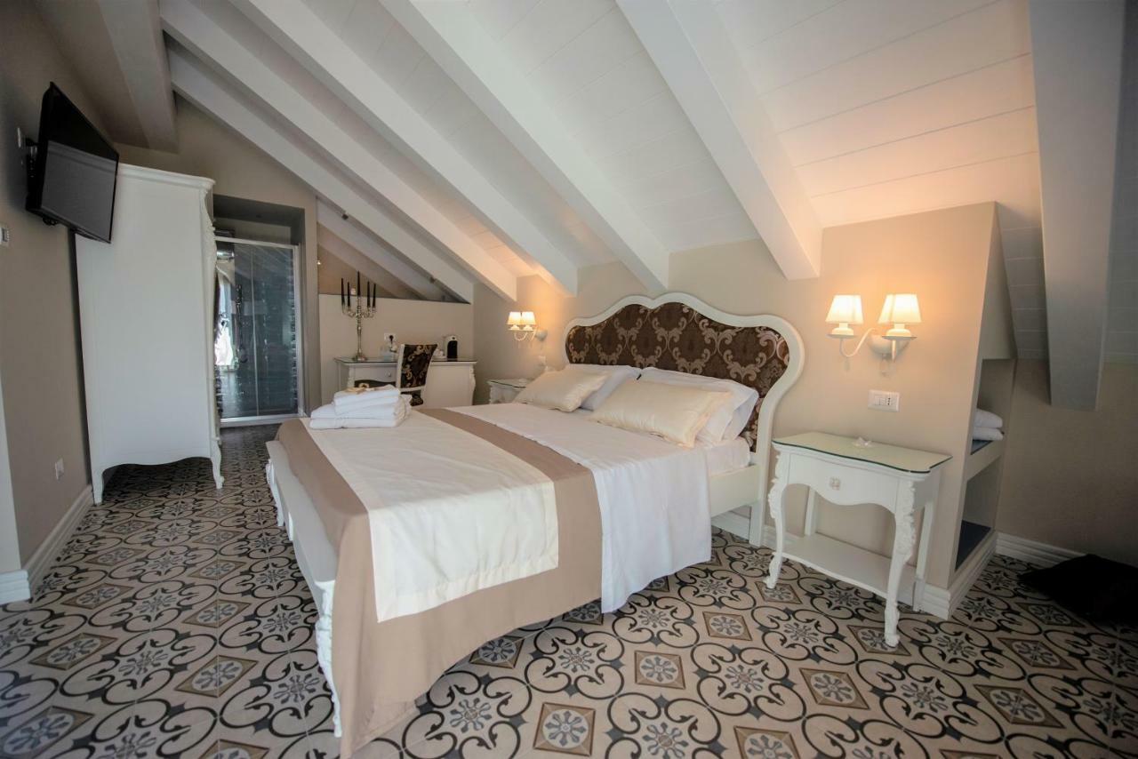 Sui Generis Tropea Luxury Rooms Экстерьер фото
